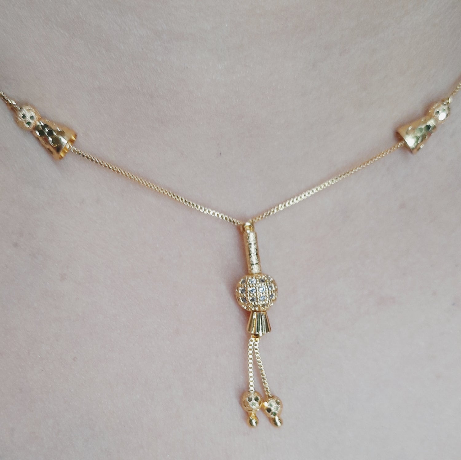 Short Mangalsutra Dokia