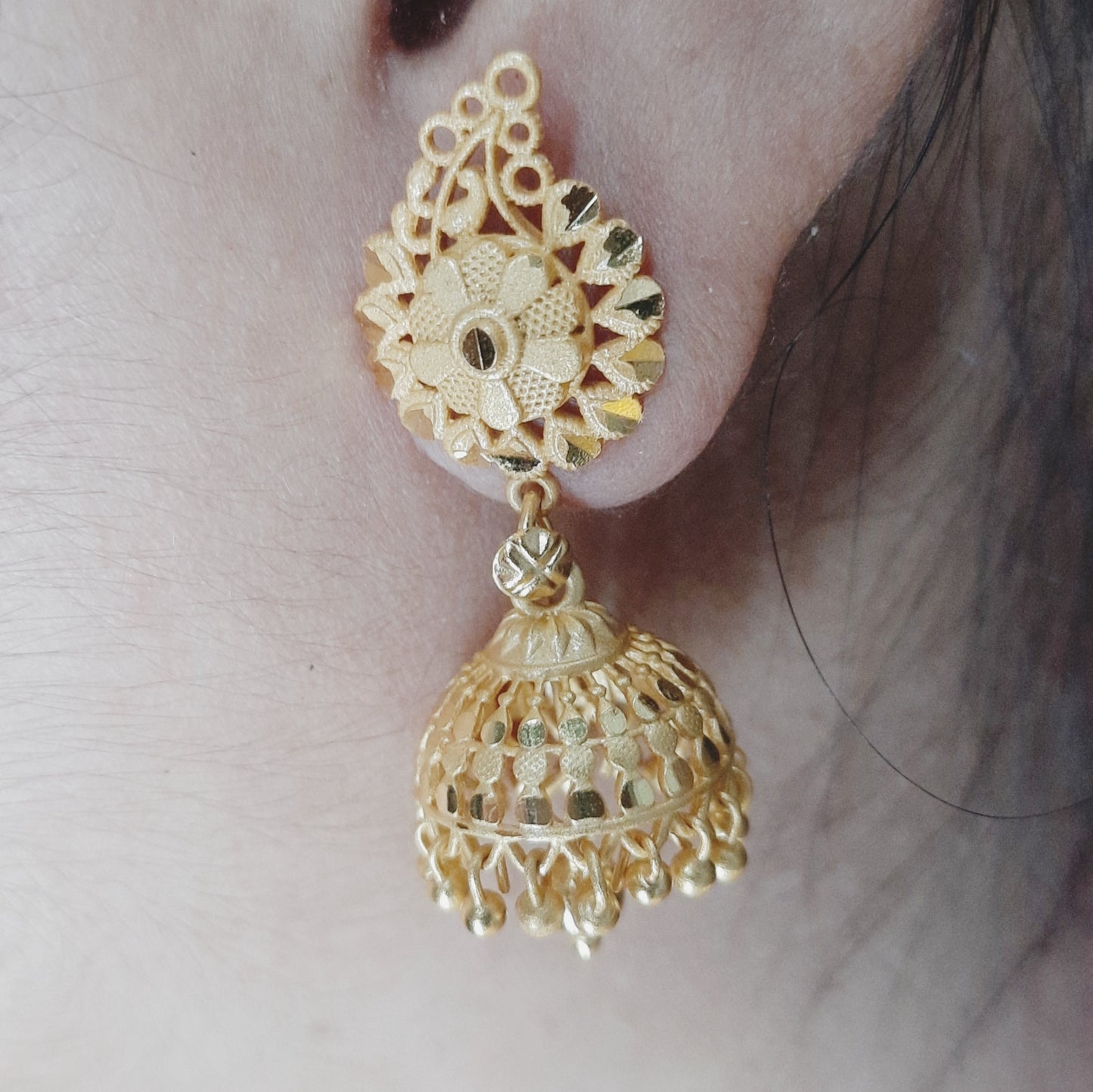 Golden jhumka Earrings premium quality